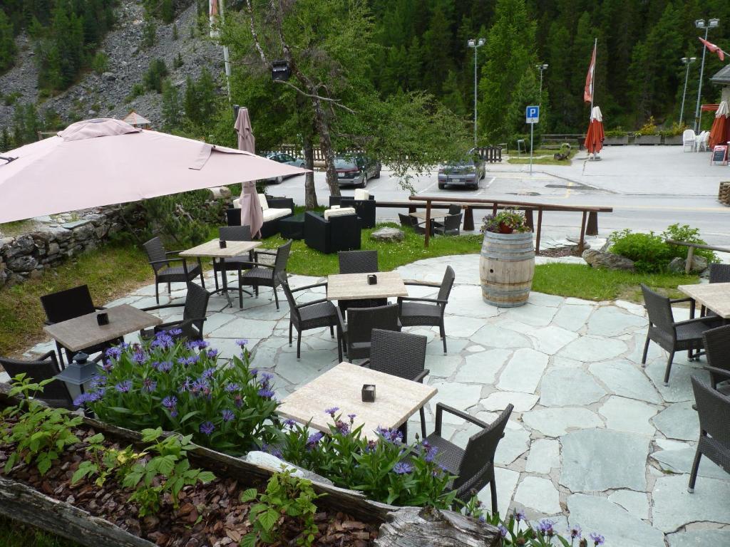 Hotel Le Besso - Swiss Romantic Lodge צינאל מראה חיצוני תמונה