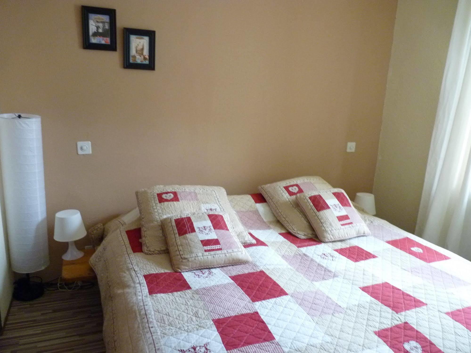 Hotel Le Besso - Swiss Romantic Lodge צינאל מראה חיצוני תמונה